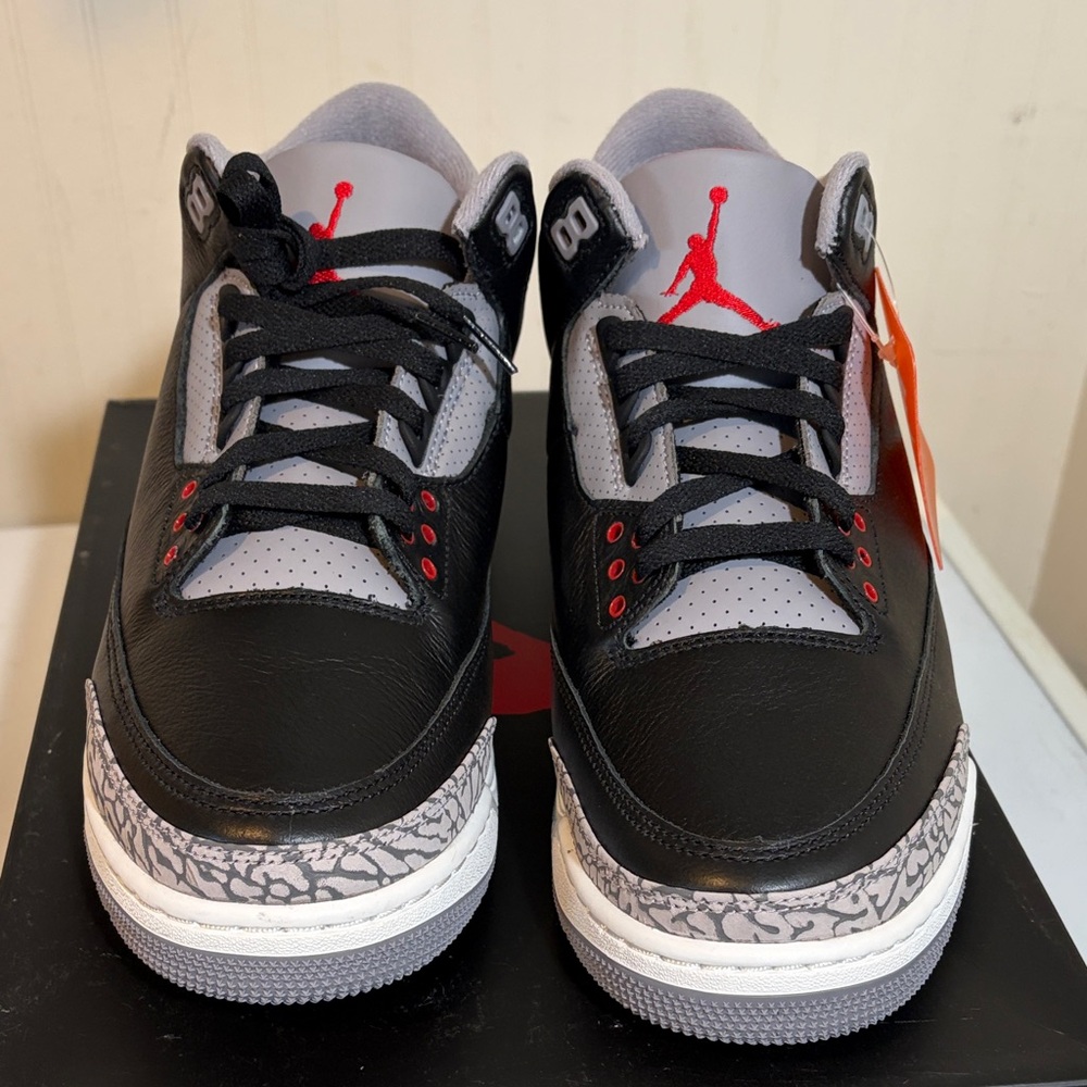 Jordan 3 Retro Black Cement NIB! DEADSTOCK!! DN3707-010 - Picture 2 of 10